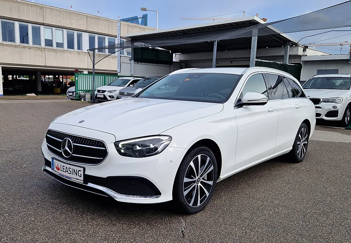 Mercedes-Benz E-KlasseE 300 de PHEV T 4Matic Aut.